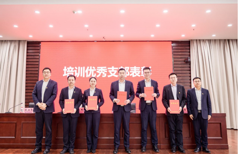 1618795731819762.png blob.png